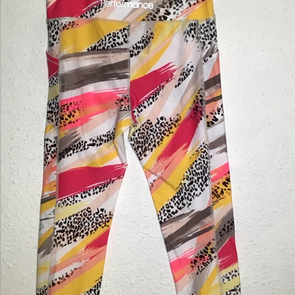 Calvin Klein performance crop leggings size large - Picture 4 of 4